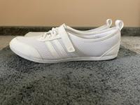Adidas Sneaker Damen 41 1/3 WIE NEU Mecklenburg-Vorpommern - Sagard Vorschau