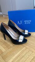 Armani Pumps schwarz Größe 38 Leder High Heels Essen - Bergerhausen Vorschau
