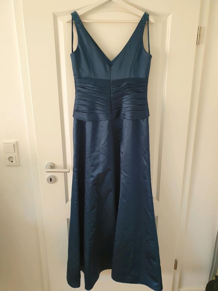 Marineblaues Abendkleid NEU MIT PREISSCHILD in Schiffdorf