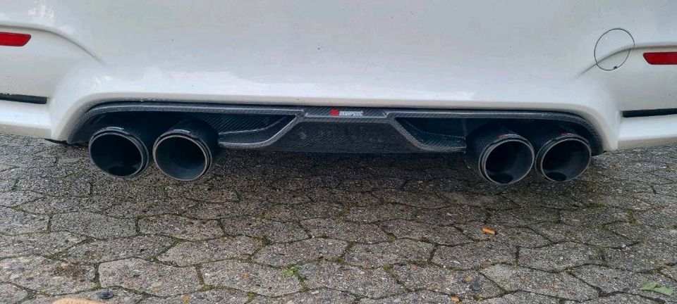 Akrapovic Carbon Diffusor BMW M3 F80 M4 F82 F83 (DI-BM/CA/1) in Hamburg