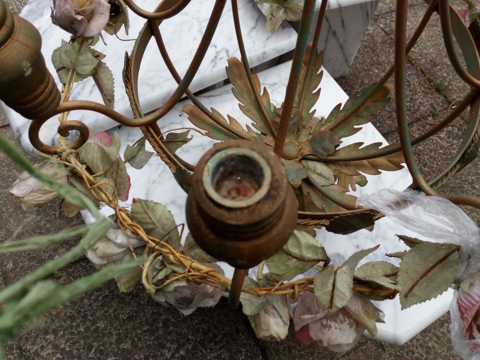 wunderschöner alter Metall Kronenleuchter f. Kerzen in Harschbach