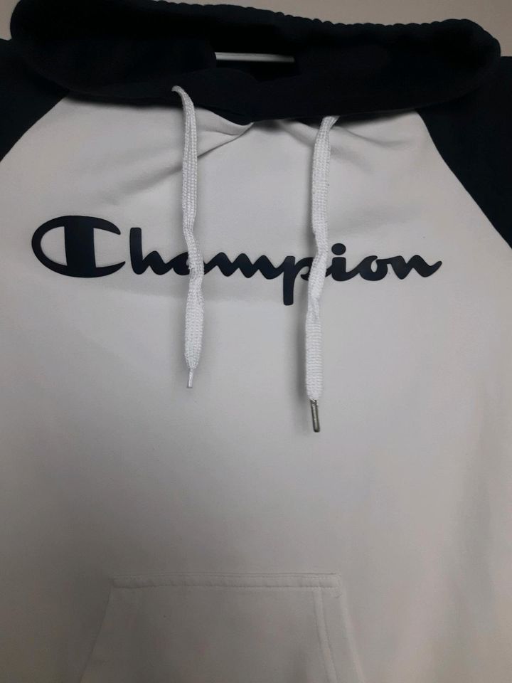 >> Champion<<  kurzarm Hoodie in Berlin