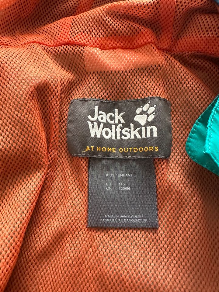 Jack Wolfskin Kinder Regenjacke in Augsburg