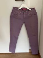 Lila Levi’s Jeans Niedersachsen - Guderhandviertel Vorschau