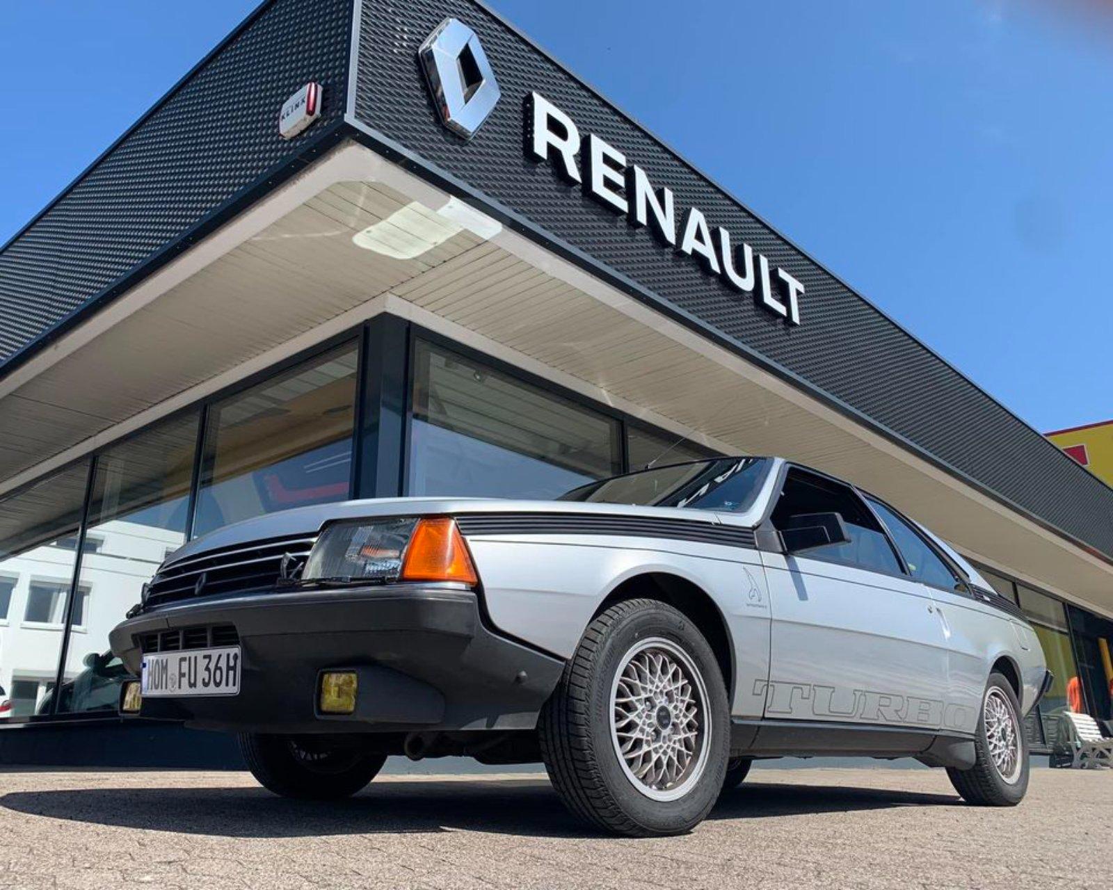 Abbildung des Autos Renault Fuego Turbo 1983…