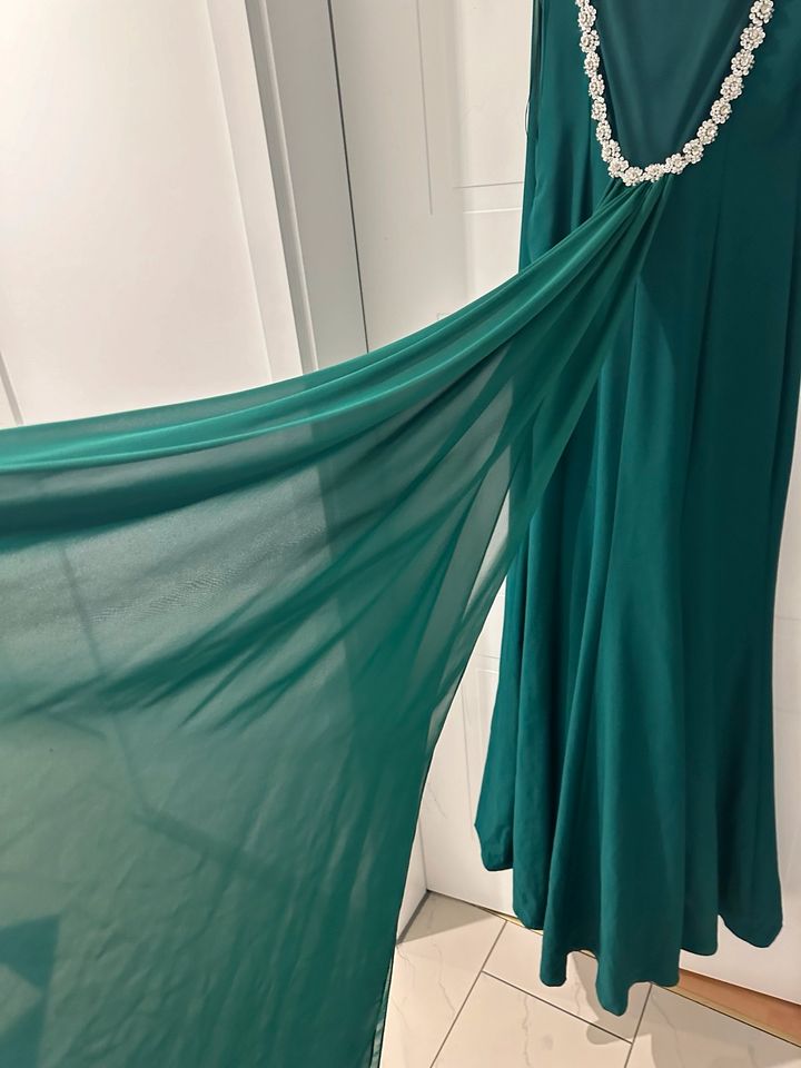 Kleid/Abendkleid in Lachendorf