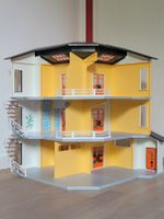 Playmobil City Life Modernes Wohnhaus mit Zusatzetage & Mobilar Brandenburg - Potsdam Vorschau