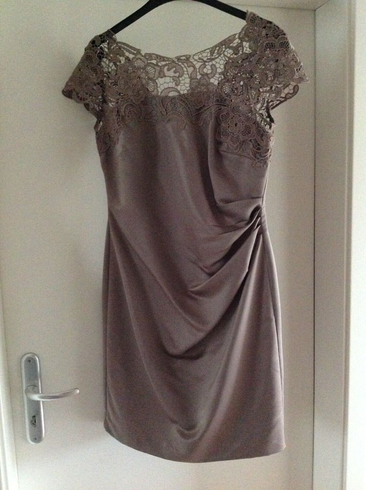 Cocktailkleid - Abendkleid von apart collection in Stockstadt a. Main