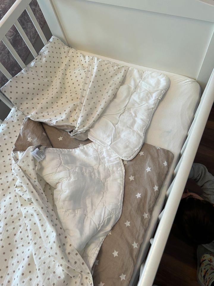 Babybett von IKEA in Berlin