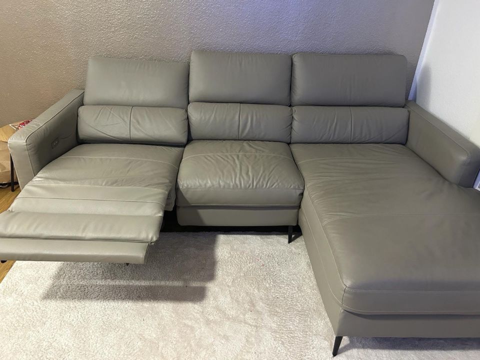 Leder Sofa mit elektrische Relaxfunktion in Geesthacht