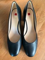 Elegante Högl Pumps schwarz, Gr. 38,5, sehr guter Zustand Baden-Württemberg - Baden-Baden Vorschau