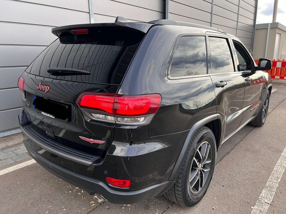 Jeep grand cherokee trailhawk in Trossingen