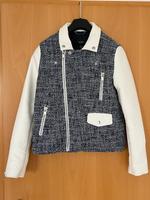 MANGO Lederjacke mit Stoffeinsatz in Größe XS, weiß/blau Rheinland-Pfalz - Waldalgesheim Vorschau