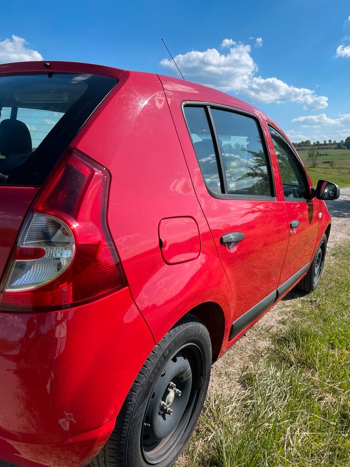 Dacia Sandero 1.4 MPI in Burghaslach