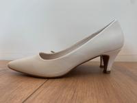 Pumps weiß // Hochzeit // Standesamt Schleswig-Holstein - Groß Wittensee Vorschau