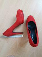 Highheels Peeptoes Sandaletten Pumps rot blau lila türkis Gracela Hessen - Butzbach Vorschau