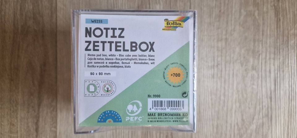 Notizzettelbox 700x Notizzettel in einer transparenten Box - Neu! in Halle