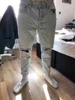 Herrenjeans  Zara 46 Bundweite 86cm Nordrhein-Westfalen - Ense Vorschau