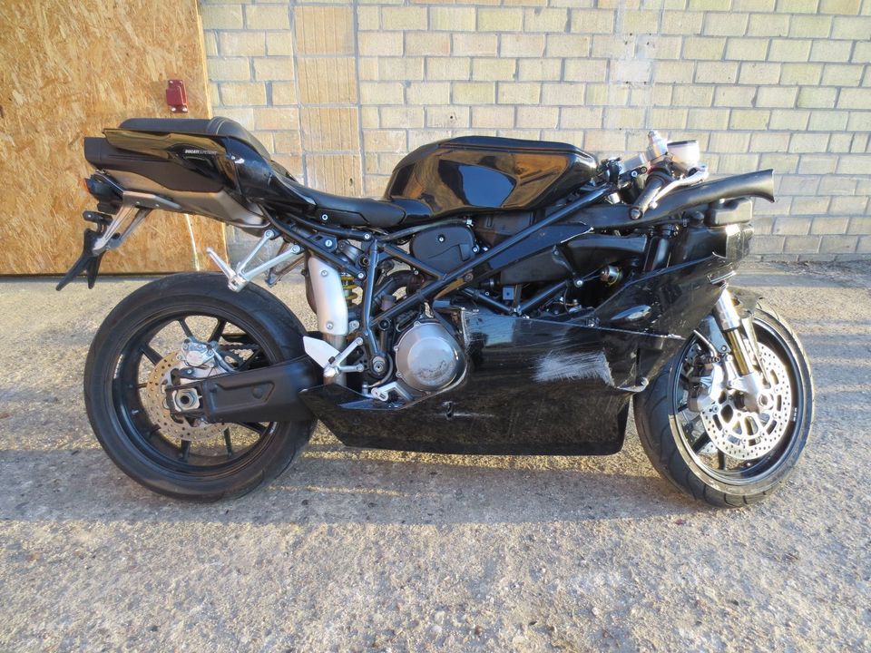 Ankauf Ducati Panigale Monster S4R Streetfighter in Apensen