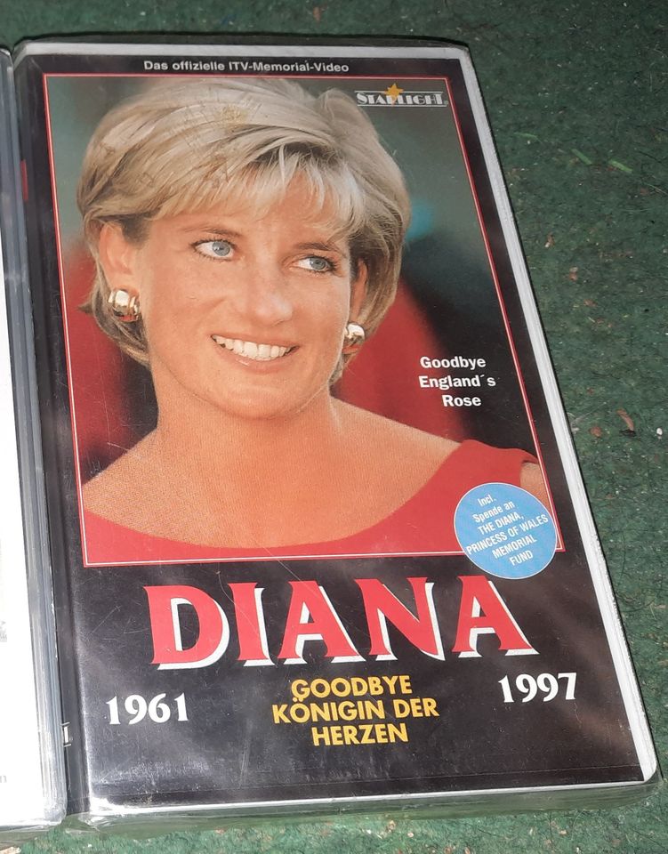 VHS Videokassette, Lady Diana, offizielle ITV Memorial Video in Berlin