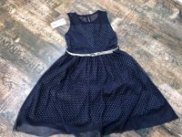 H&M Mädchen Festkleid Gr. 122/128 dunkelblau weiße Punkte Bayern - Neustadt a.d.Donau Vorschau