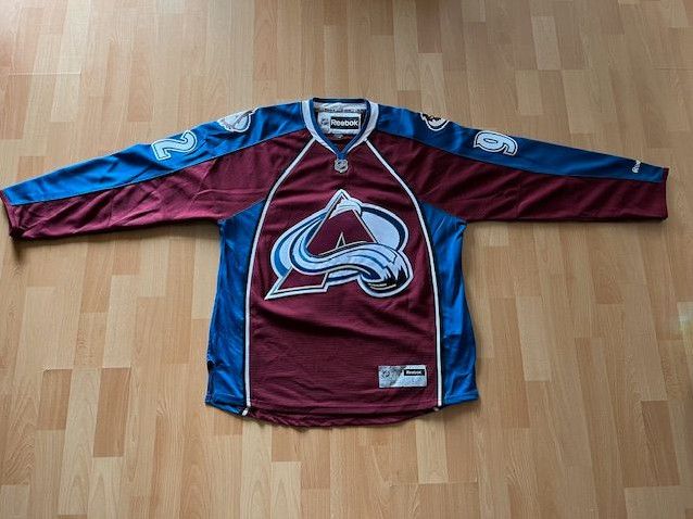 NHL Trikot Colorado Avalanche #92 Landeskog ++ Replica Gr. L in Hildesheim