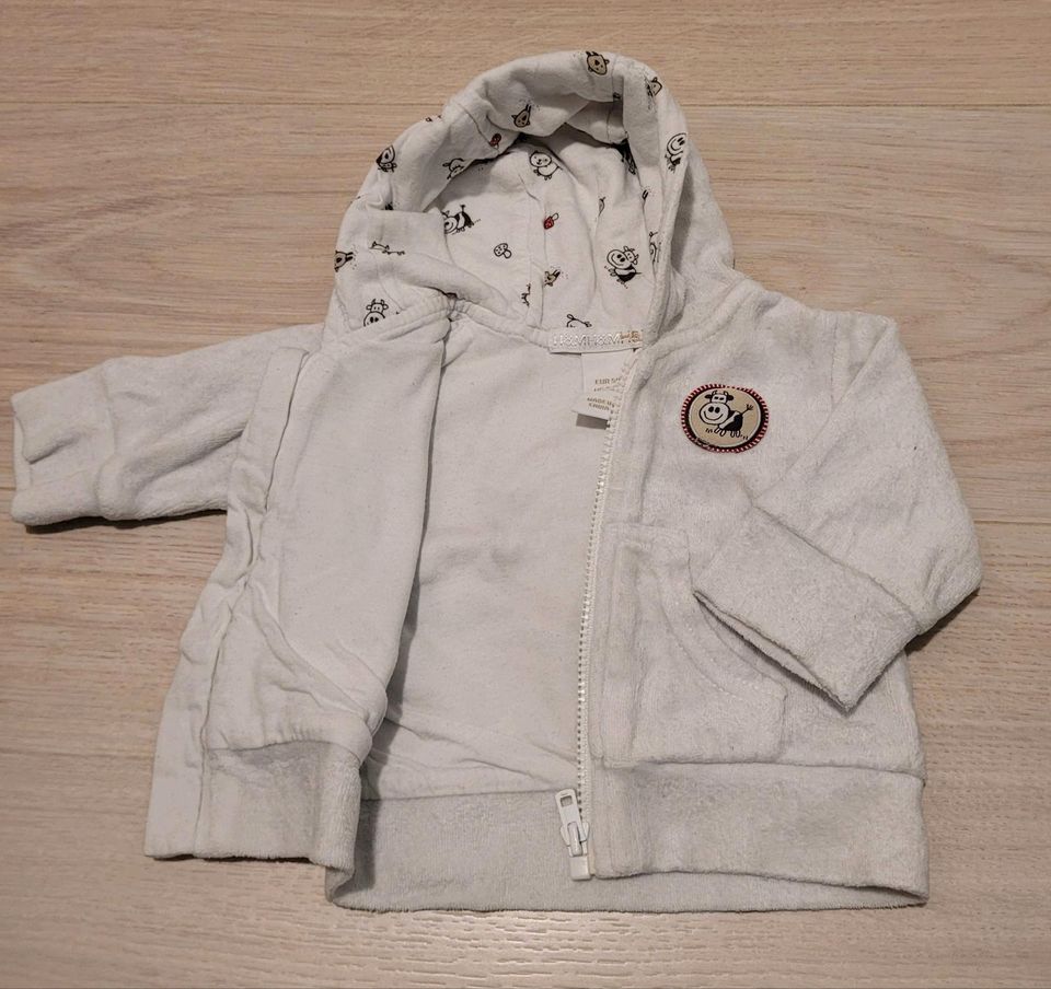 Kleiderpaket 50/56 Baby H&M, Mexx, Gymp, Kapuzen Hoodie Pulli in Frankfurt am Main