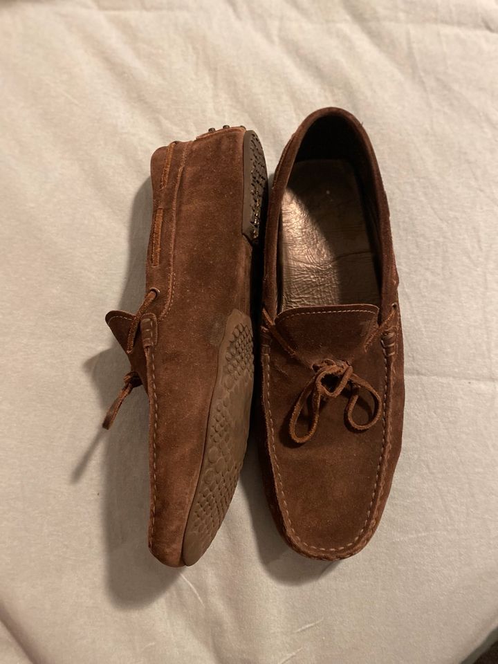 Tods Herren Schuhe Größe 9 1/2 in Köln