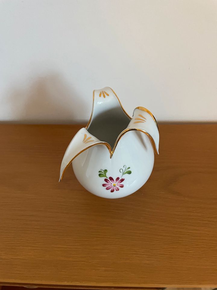 Kleine vintage Vase , Handarbeit D Krone in Köln