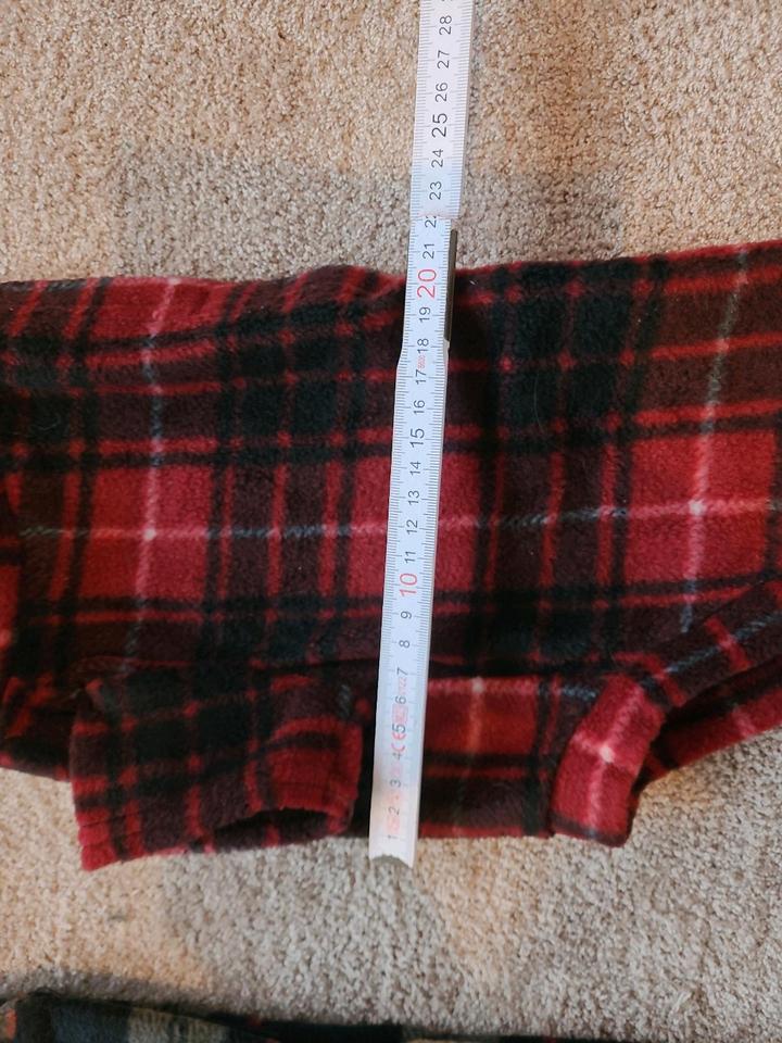 NEUER Fleece Hundemantel Hundejacke 40 cm warm wasserabweisend in Berlin