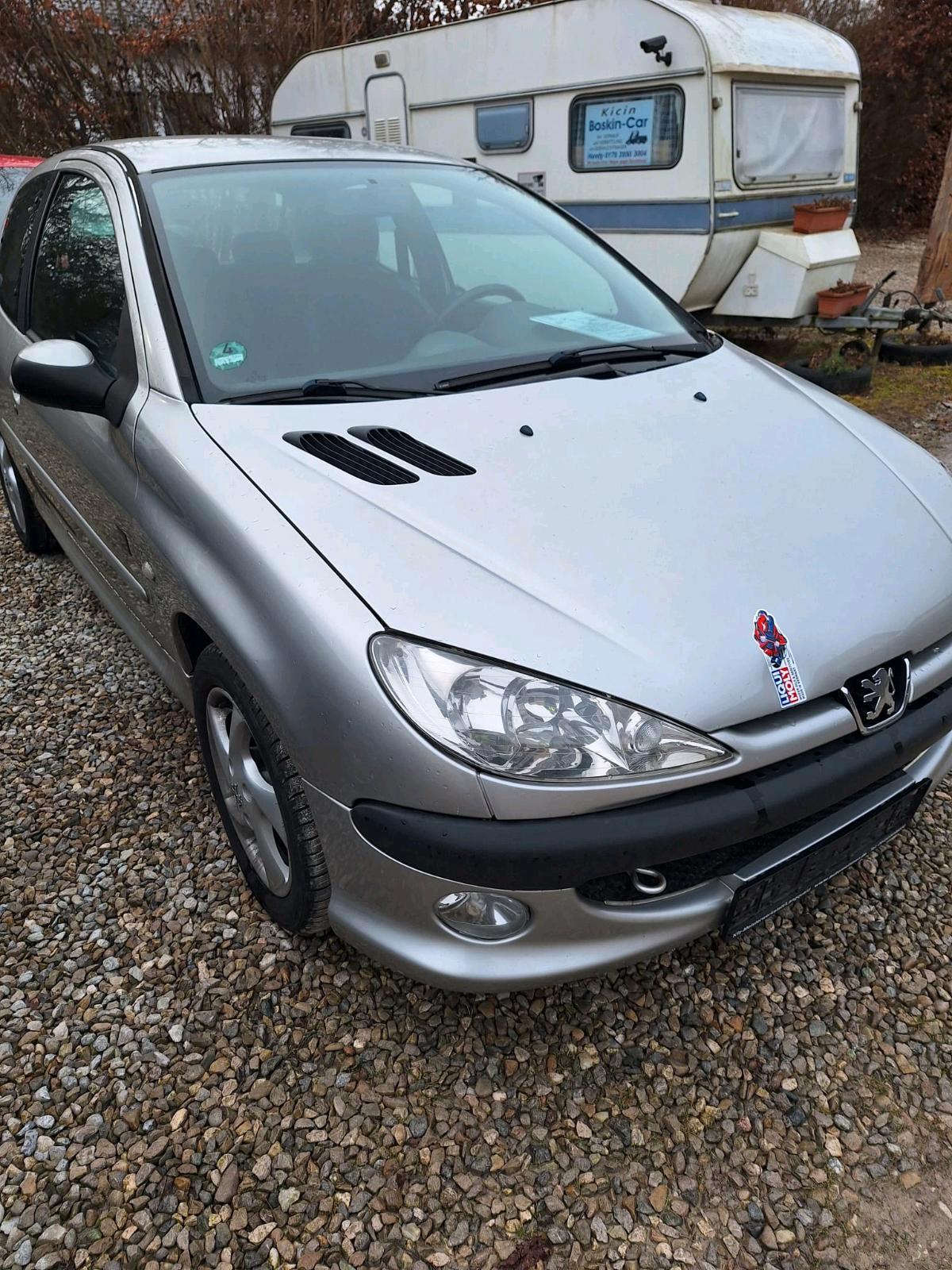 Abbildung des Autos Peugeot 206 TÜV bis 8&#x…