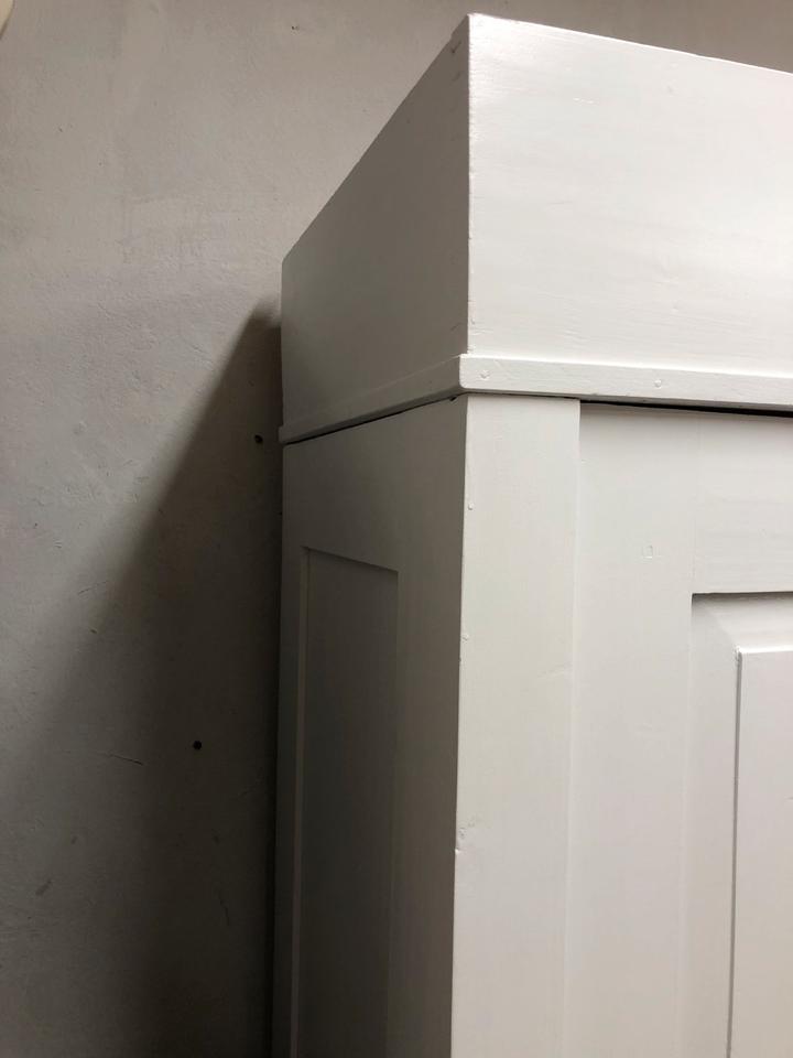 Schrank Antik Kleiderschrank Dielen Spiegel Möbel Vintage in Hamburg
