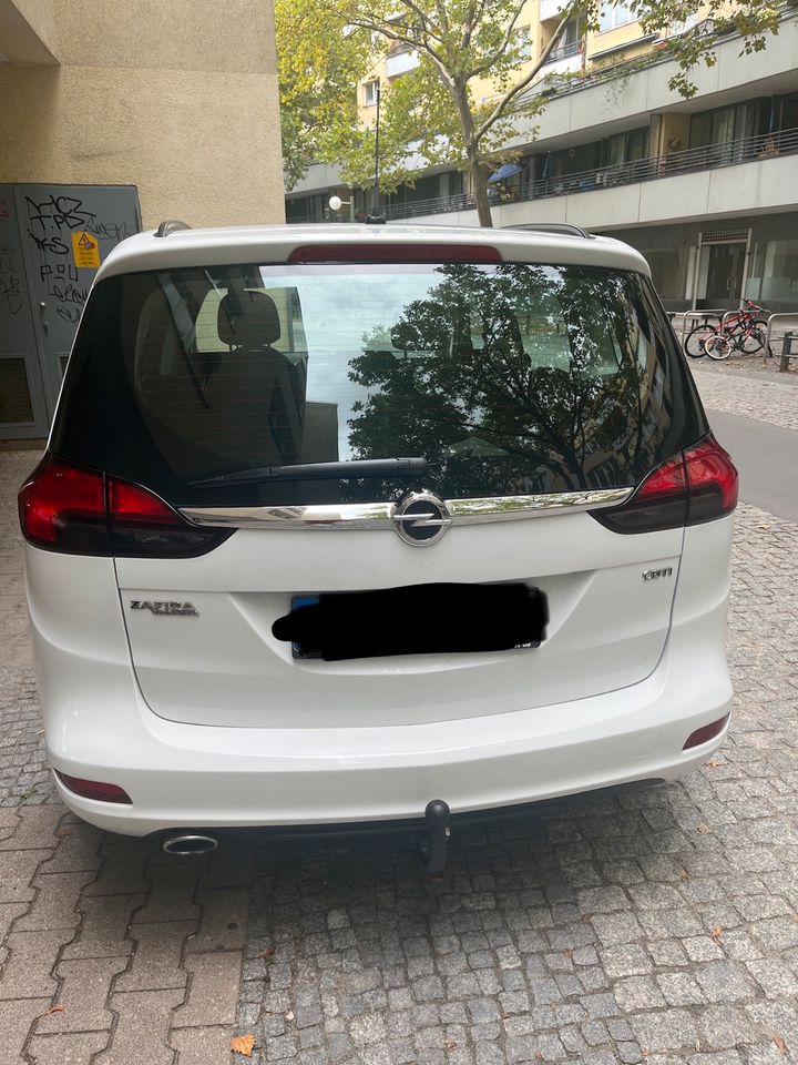 Zafira Opel zu verkaufen in Berlin