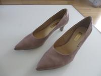 Gabor eleganter Pumps altrosa Lackleder Gr. 7 / 41 NEU Nordrhein-Westfalen - Grevenbroich Vorschau