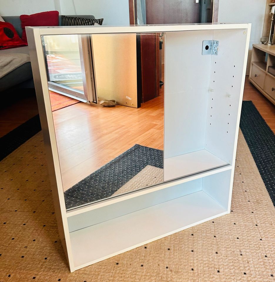 IKEA Bad Schrank Fullen Hängeschrank Hochschrank Spiegel Möbel in München