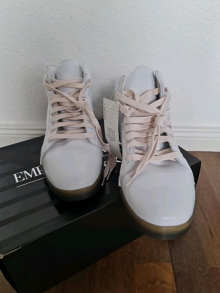 Emporio Armani & Reebok Basketball-Schuhe The Pump Gr.45 Weiß Neu in Mettmann