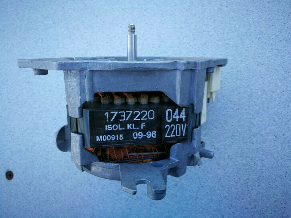 Geschirrspühlmaschine Umwälzpumpe SISME Motor 1737220 044 M00915 in Groß-Zimmern