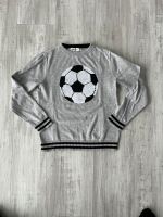 H&M, Größe 122 128 Pullover, grau Fußball Wendepailletten Stuttgart - Zuffenhausen Vorschau