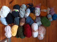 Mehr als 20 Strickgarne - Fluffy, Baumwolle, Polyester Mischung Berlin - Mitte Vorschau