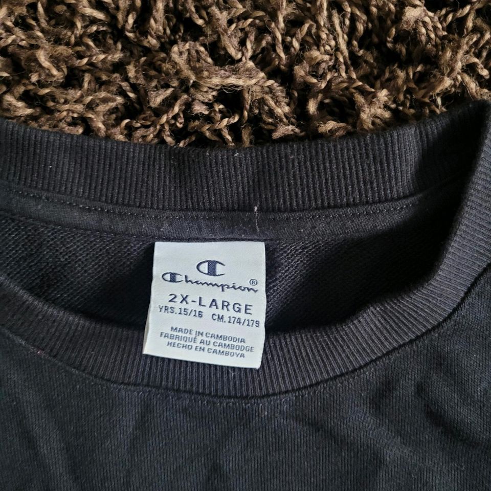 SWEATSHIRT Champion Gr. 174 -179 cm Pullover schwarz Junge Hoodie in Gronau (Westfalen)