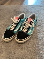 Vans Gr. 44.5 hellblau, schwarz, rosa Eimsbüttel - Hamburg Lokstedt Vorschau