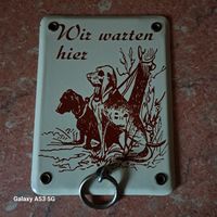 altes emailliertes Schild Hunde Wir warten hier orig. 50er 60er J Hessen - Wetzlar Vorschau