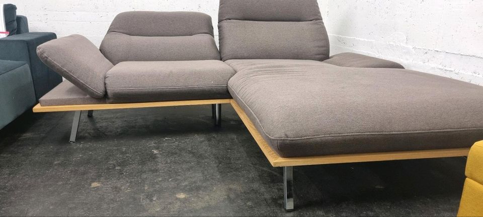 Modern Ecksofa, Couch inkl Relaxfunktion in Offenbach