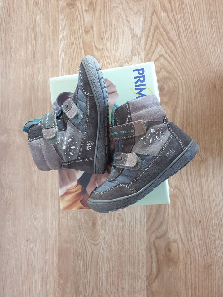 Primigi Stiefelette warm Gr 27 in der Originalverpackung in Duisburg