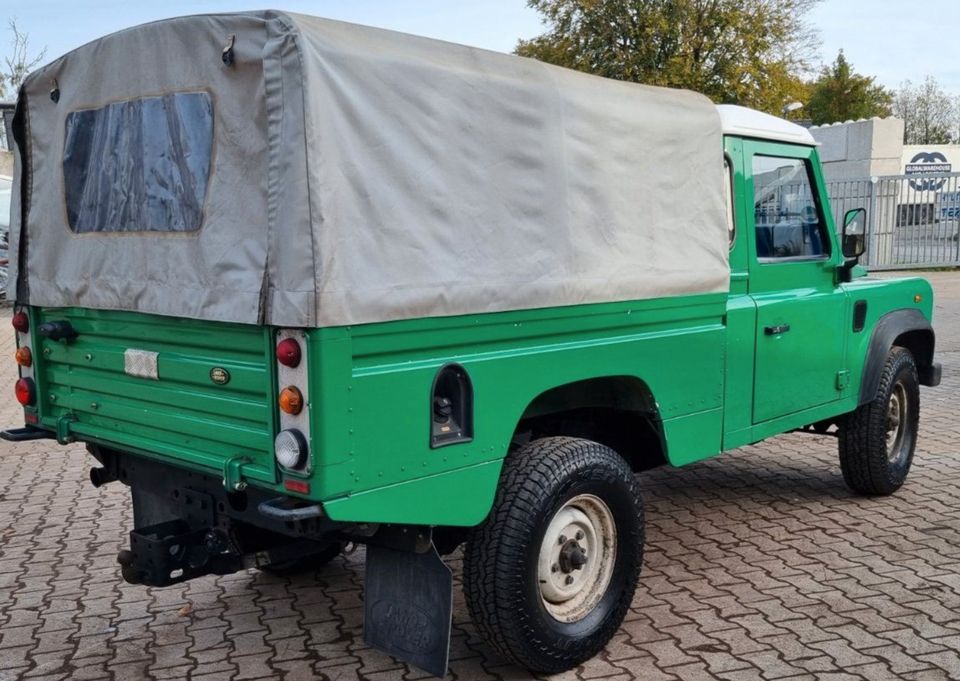 Landrover Defender 110 TD4 SingleCab Pickup Pritsche in Gütersloh