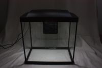 Hailea 30 Liter Aquarium Set  mit Led Beleuchtung und Filter Nordrhein-Westfalen - Solingen Vorschau