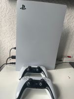 PlayStation 5 mit zwei Controller Duisburg - Neumühl Vorschau