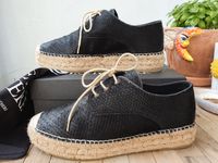 Fred de la Bretoniere Leder Espadrilles Schuhe schwarz Kuh 42 NEU Essen-West - Holsterhausen Vorschau