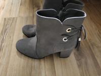 Neu Stiefelette Graceland Größe 41 Farbe taupe Bayern - Kitzingen Vorschau
