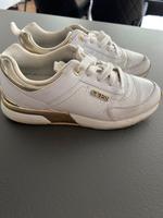 Guess Sneaker Gr 37 Baden-Württemberg - Wangen Vorschau